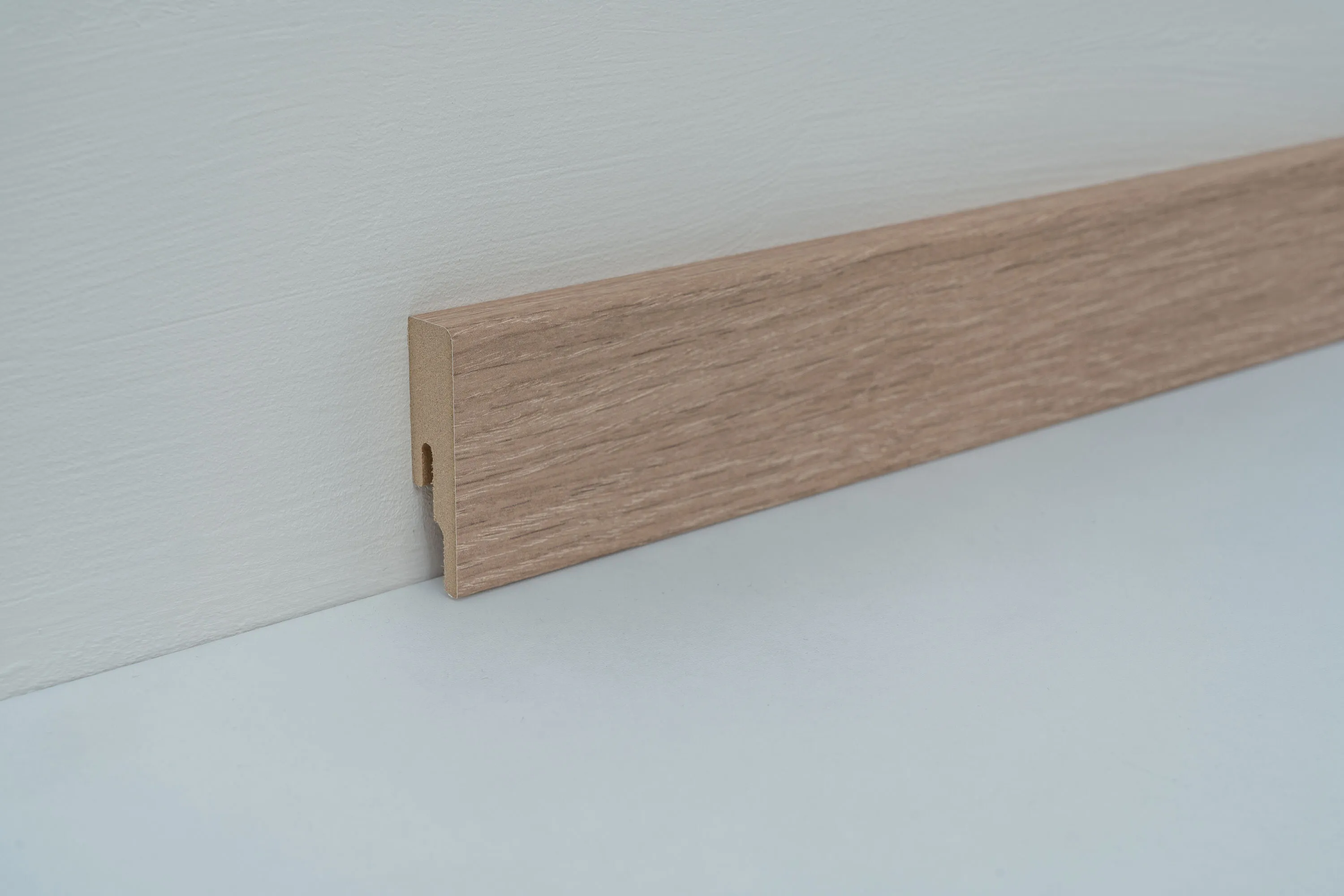 Wineo Fußleiste "Noble Oak Powder" 16/60 mm