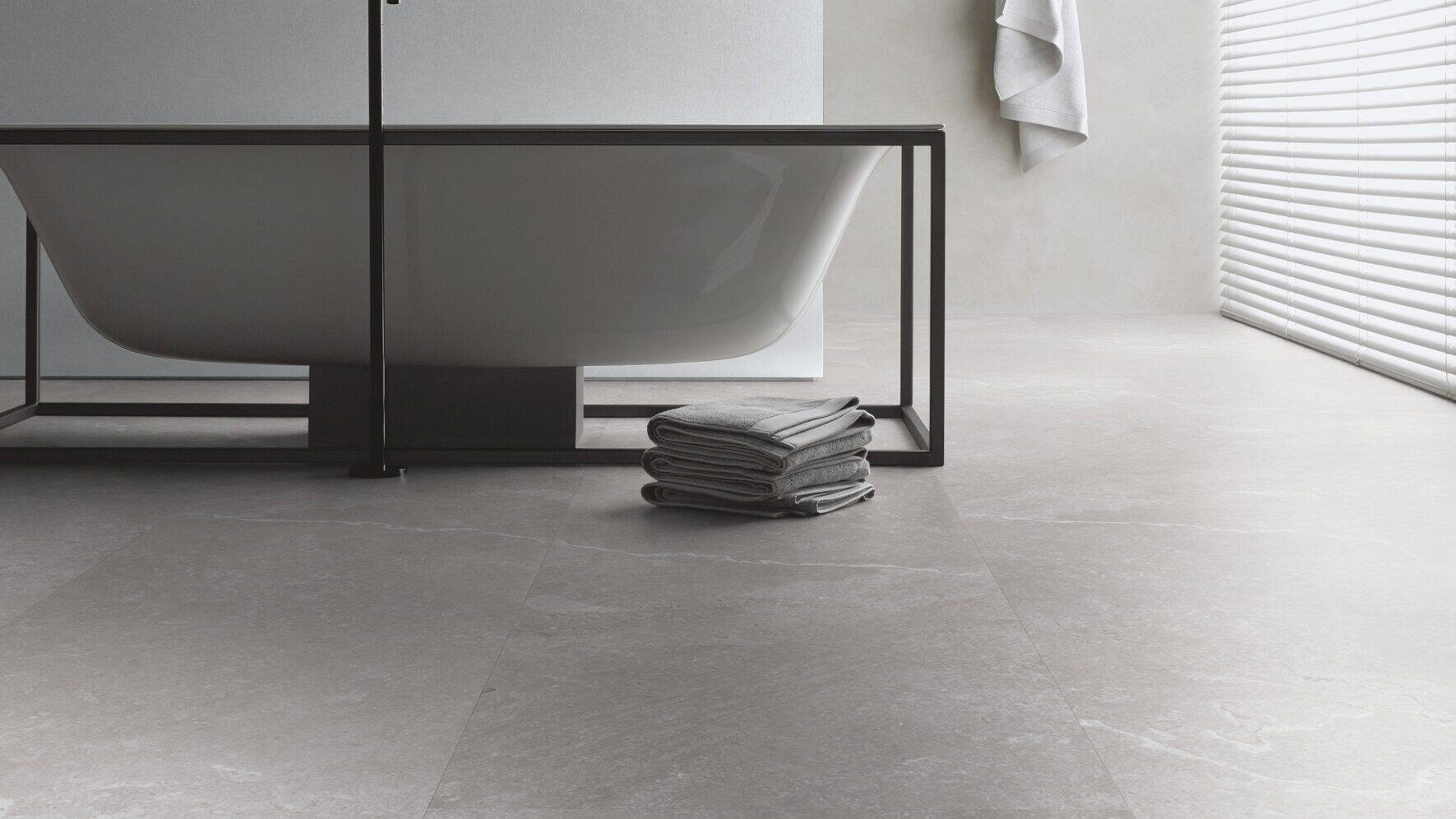 1101210502_1101240502_LVT_Stein-Cartagena_Bad_Milieu-RS_V01