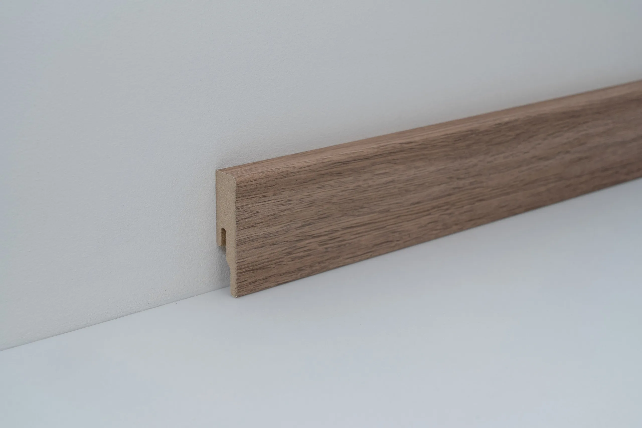 Wineo Fußleiste "Clay Calm Oak" 16/60 mm